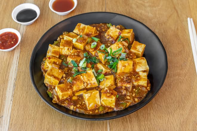 Mapo Tofu w Chilli and Minced Chicken 麻婆豆腐